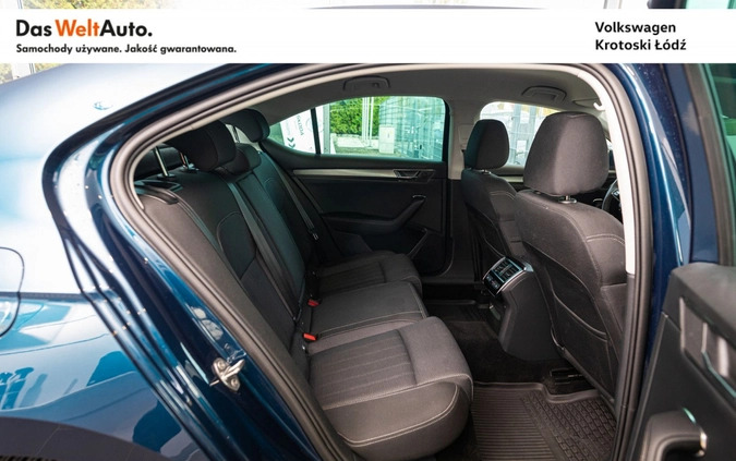 Skoda Superb cena 119900 przebieg: 18422, rok produkcji 2022 z Łódź małe 781